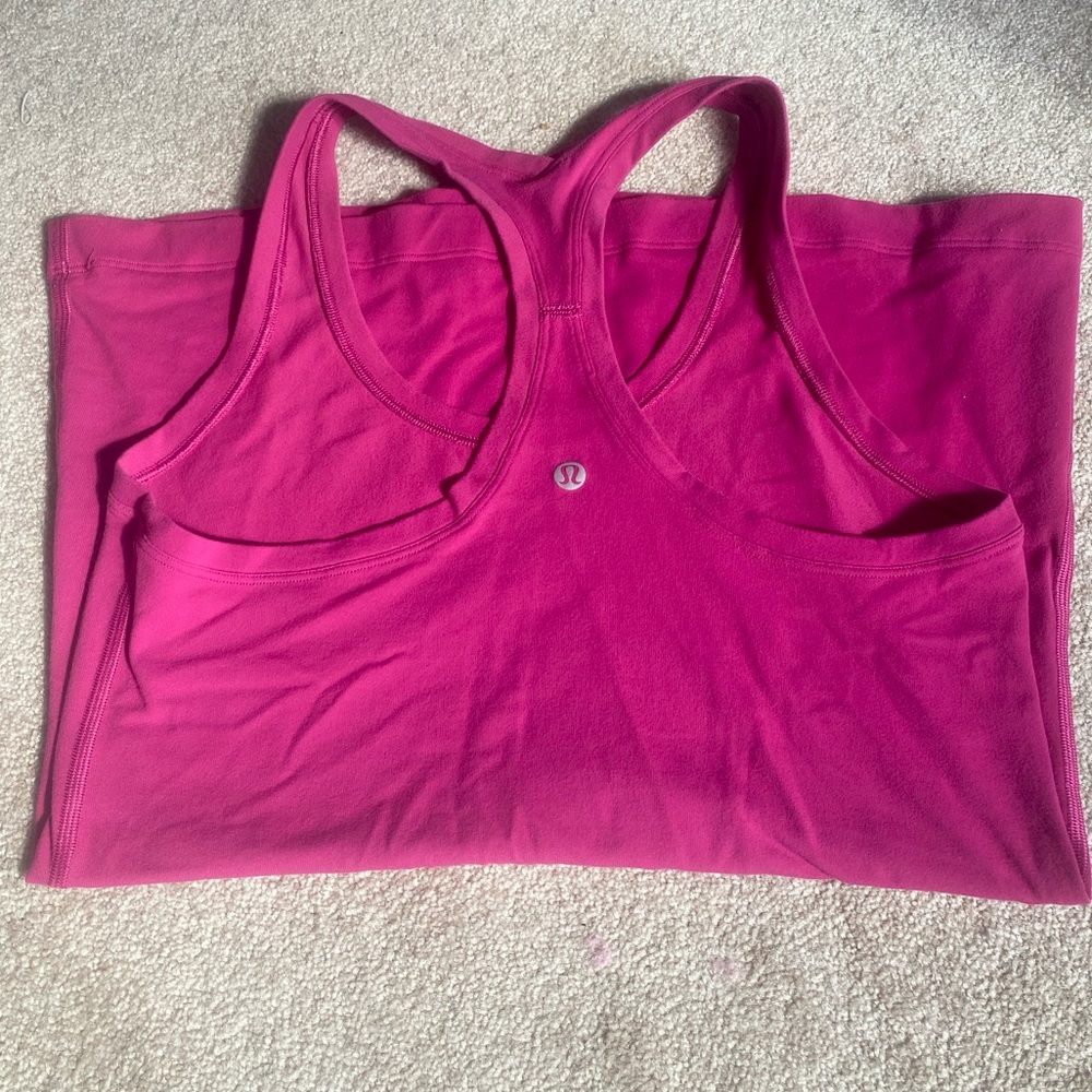 LULULEMON TANK 💗💗